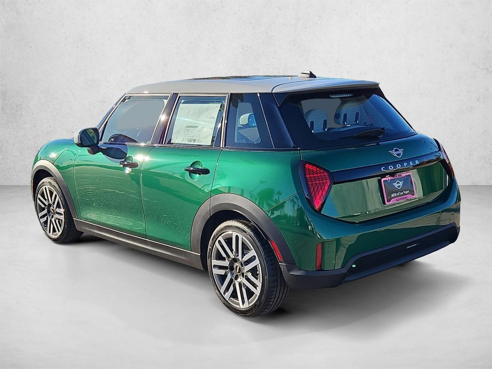 2026 MINI Hardtop 4 Door S - Photo 8