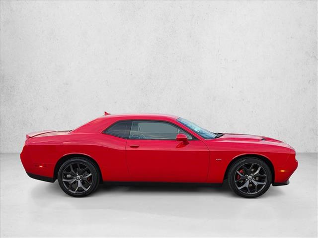2018 Dodge Challenger SXT Plus photo 4