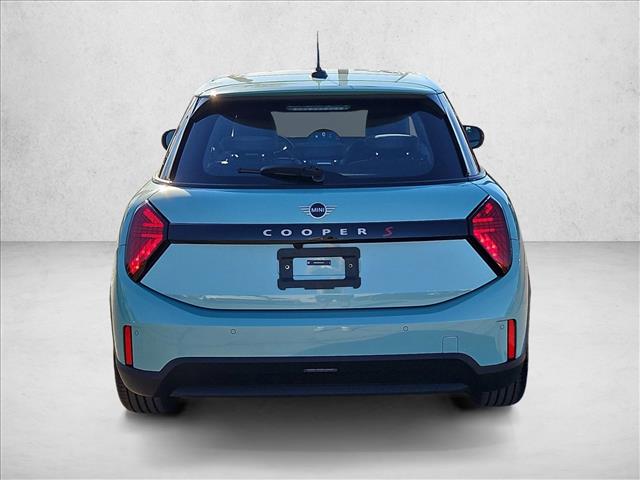 2026 MINI Hardtop 4 Door S - Photo 9