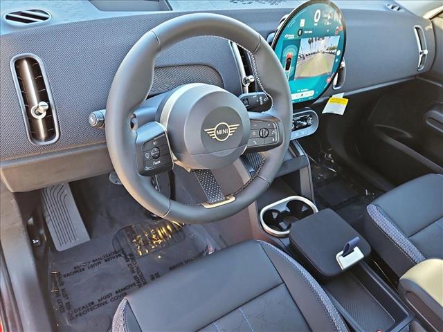 2025 Mini Countryman ALL4 Signature photo 3