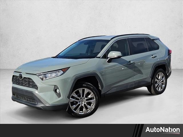 2021 Toyota RAV4 XLE Premium's photo
