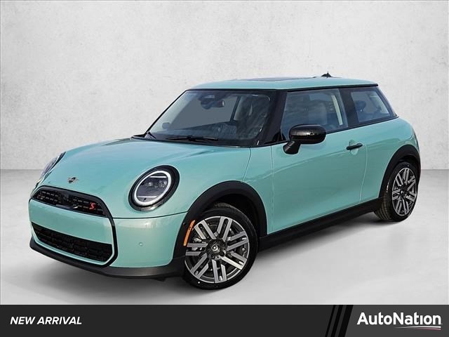 2026 MINI Hardtop 2 Door S's photo