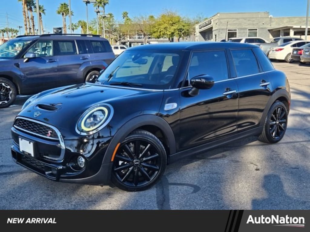 Used 2020 MINI Hardtop Cooper S Hatchback