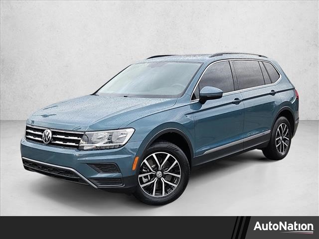 2021 Volkswagen Tiguan SE's photo