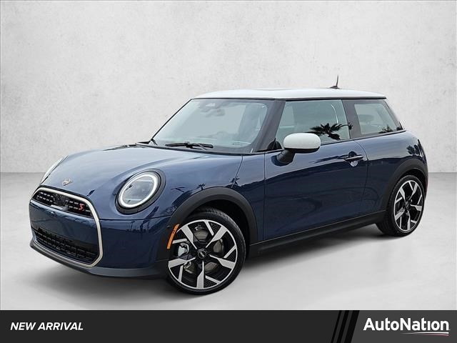2026 MINI Hardtop 2 Door S's photo