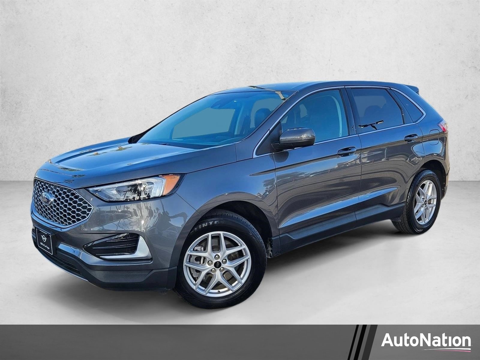 2024 Ford Edge SEL AWD's photo