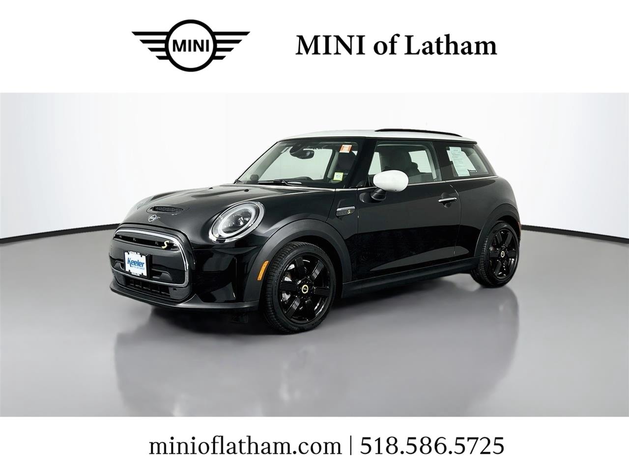 Used 2024 MINI Hardtop 2 Door SE with VIN WMW13DJ04R2V19567 for sale in Latham, NY