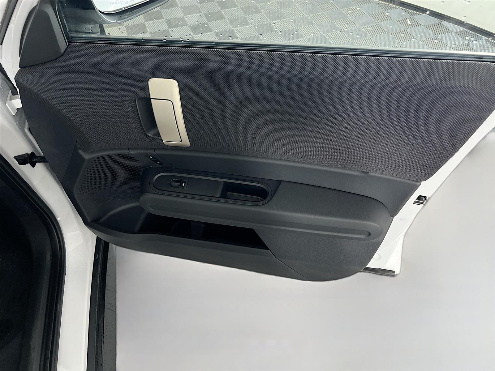 2026 MINI Countryman S - Photo 29