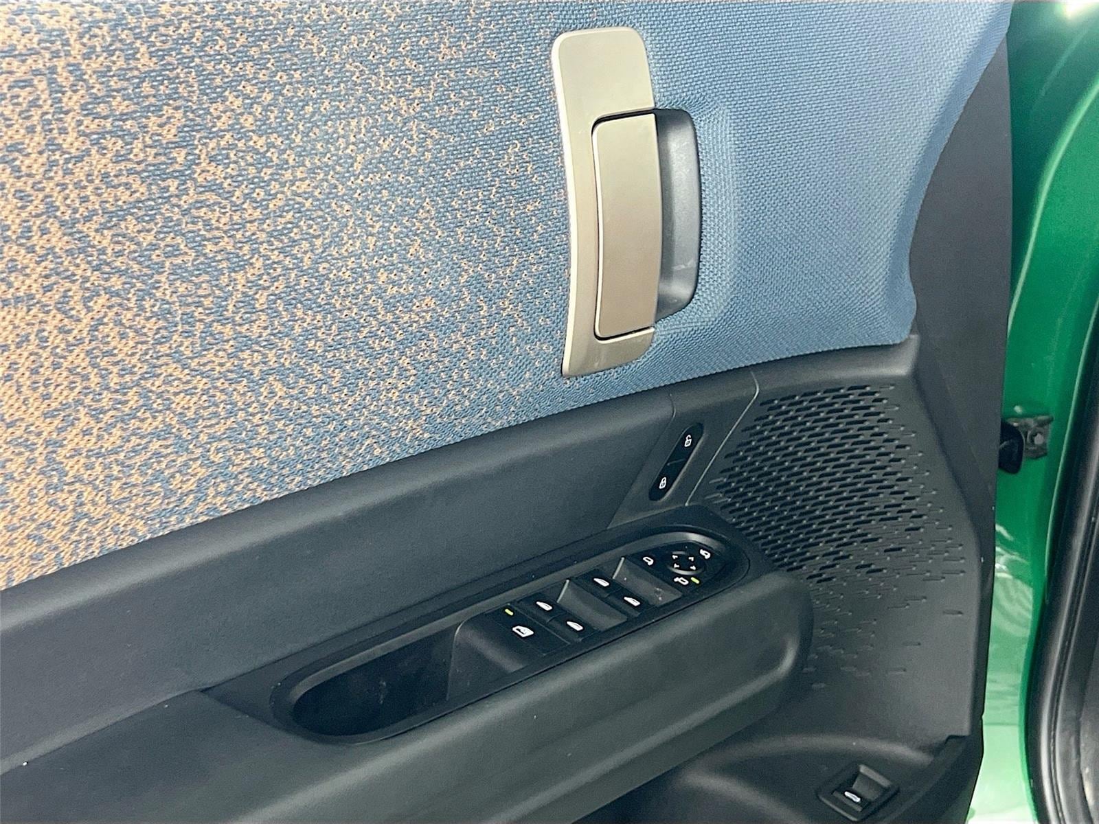 2025 MINI Countryman S - Photo 16