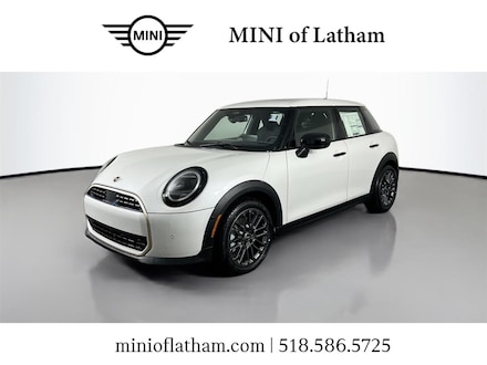 2026 MINI 4 Door Signature Plus Hatchback