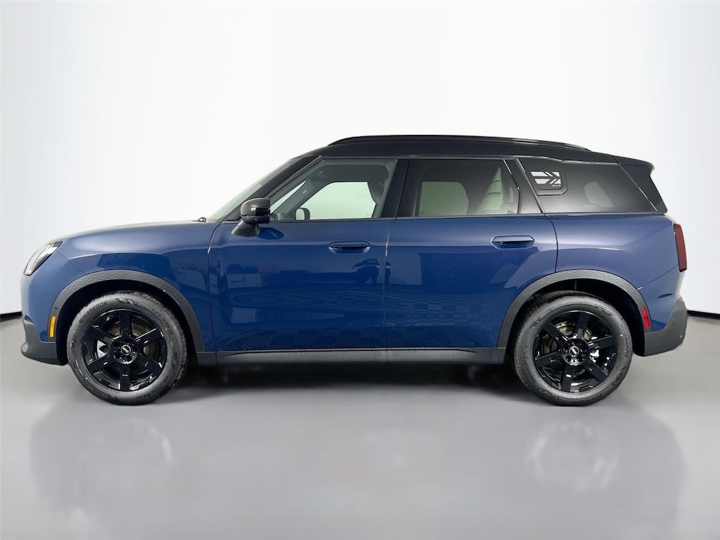 New 2026 MINI Countryman Iconic SUV