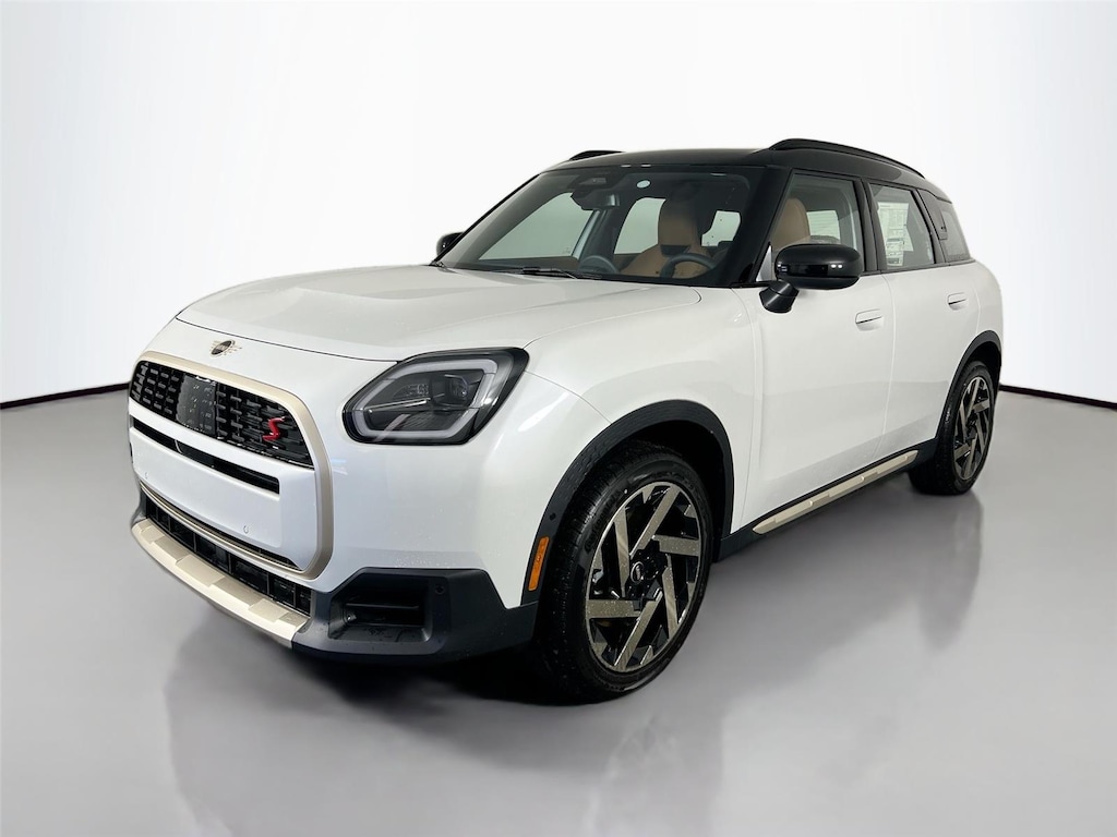 New 2026 MINI Countryman Signature Plus SUV
