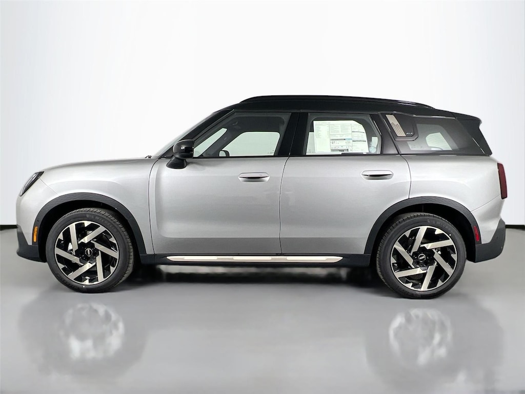 New 2026 MINI Countryman Signature Plus SUV