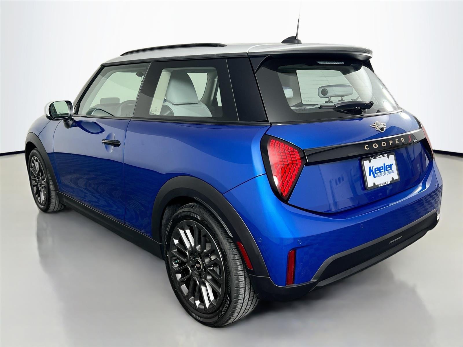 2025 Mini Cooper 2 Door Hardtop S photo 4
