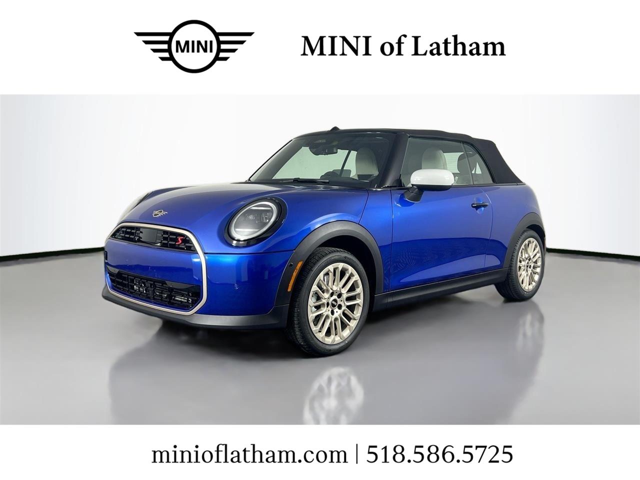 2025 MINI Convertible Signature Plus