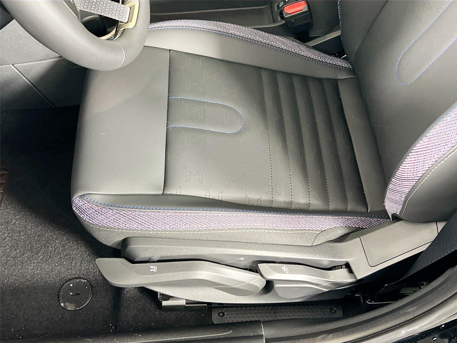 2026 MINI Hardtop 4 Door S - Photo 18