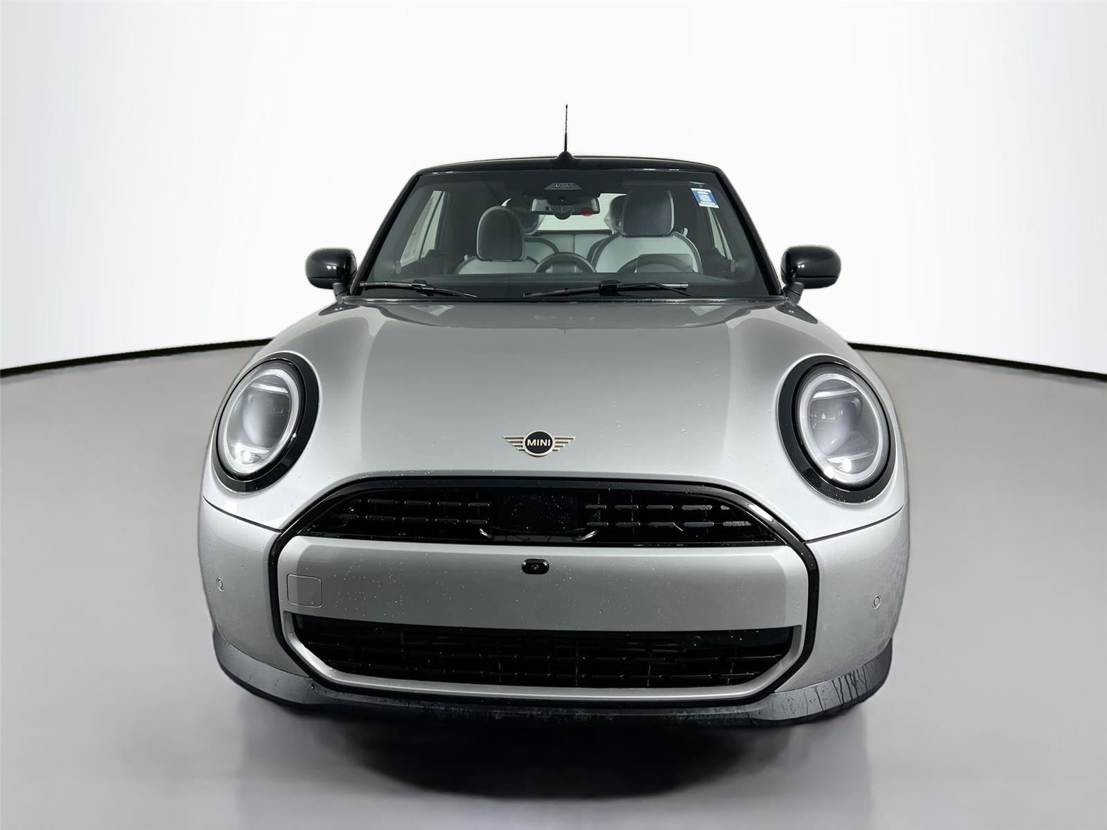 2026 MINI Convertible Base - Photo 9