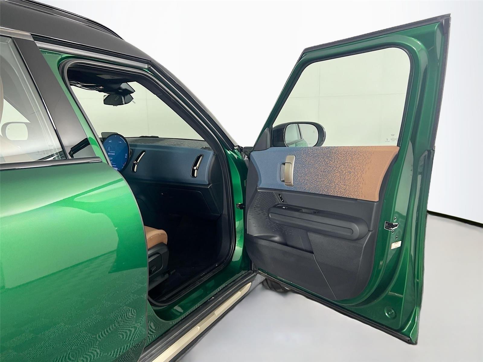 2025 MINI Countryman S - Photo 25