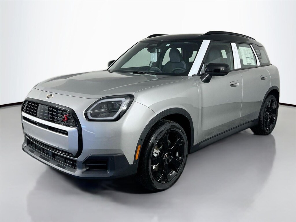 New 2026 MINI Countryman Signature Plus SUV