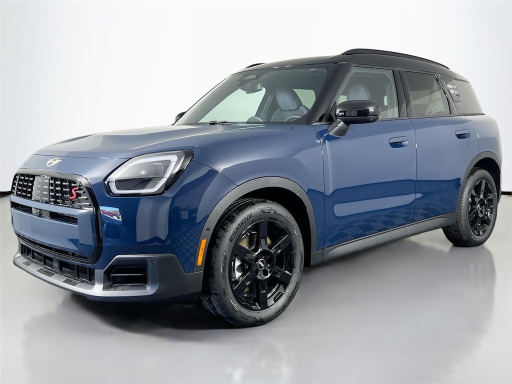 New 2026 MINI Countryman Iconic SUV