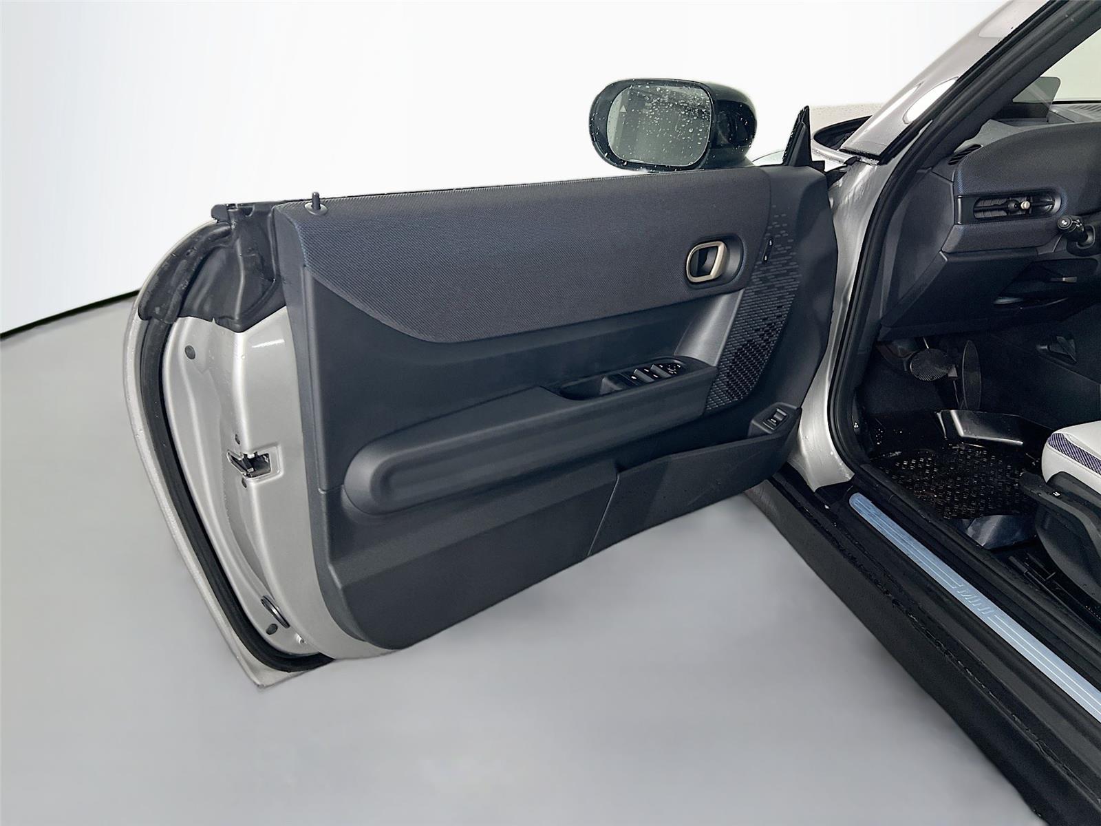 2026 MINI Convertible Base - Photo 16