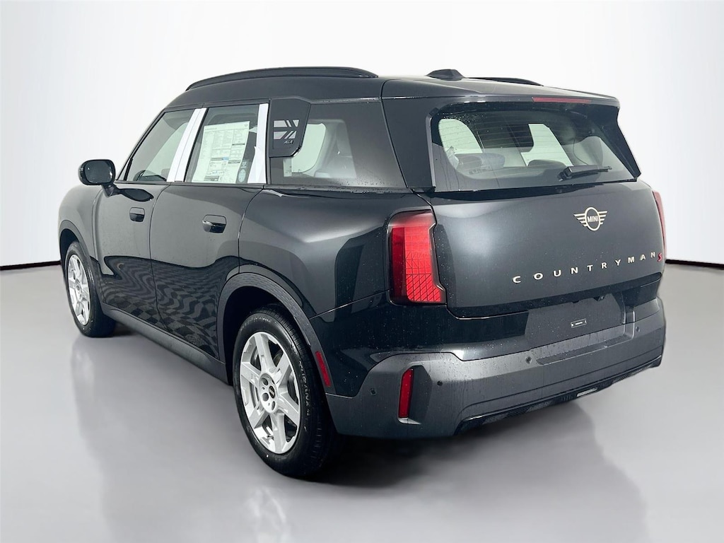 New 2027 MINI Countryman Signature Plus SUV