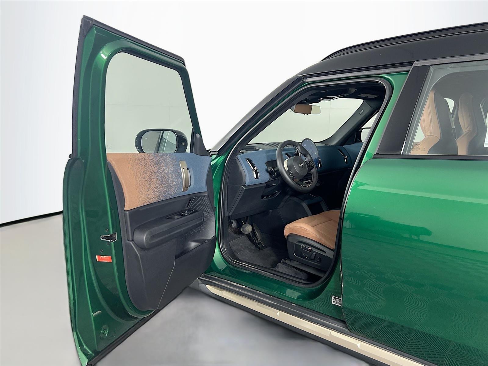 2025 MINI Countryman S - Photo 15