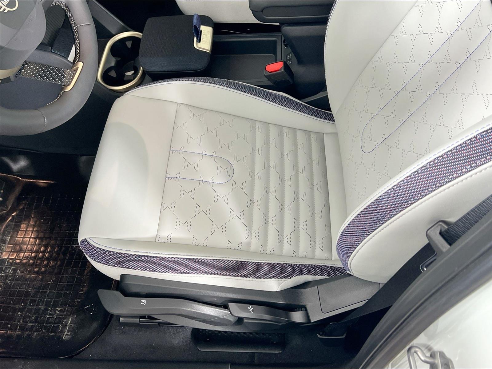 2026 MINI Countryman S - Photo 21