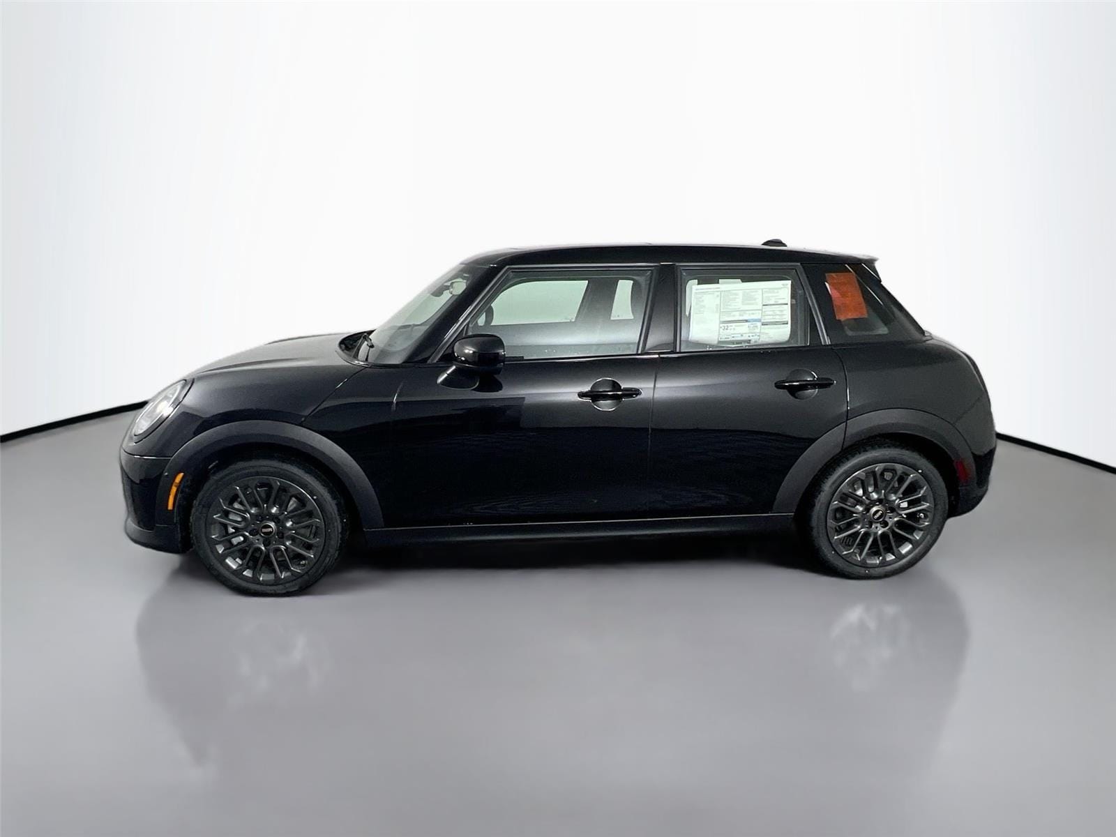 2026 MINI Hardtop 4 Door S - Photo 3