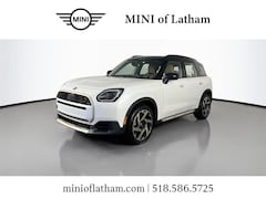2026 MINI Countryman Signature Plus SUV