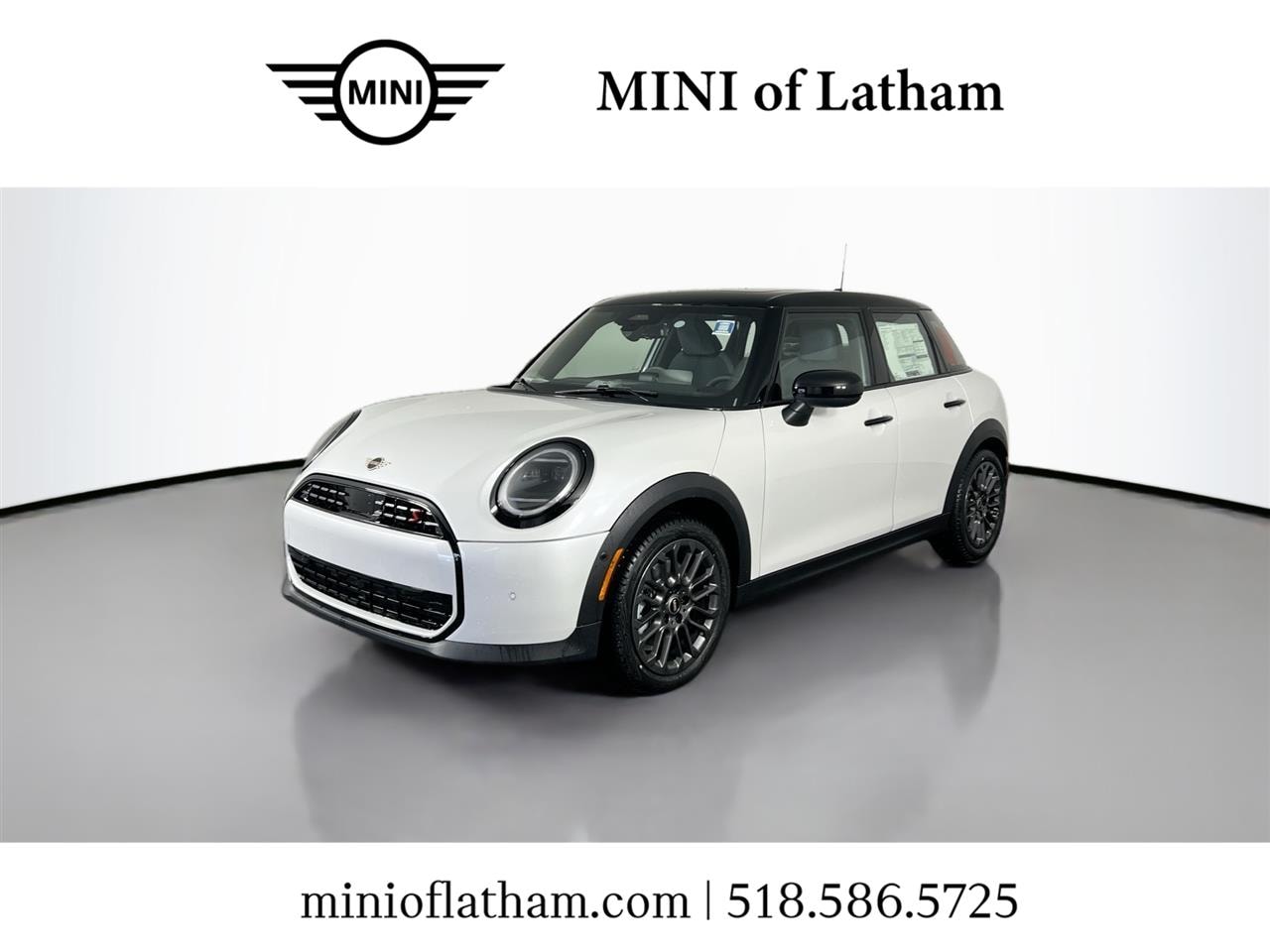 2026 MINI Hardtop 4 Door S's photo