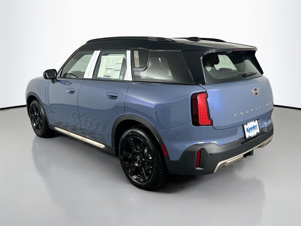 New 2026 MINI Countryman Signature Plus SUV