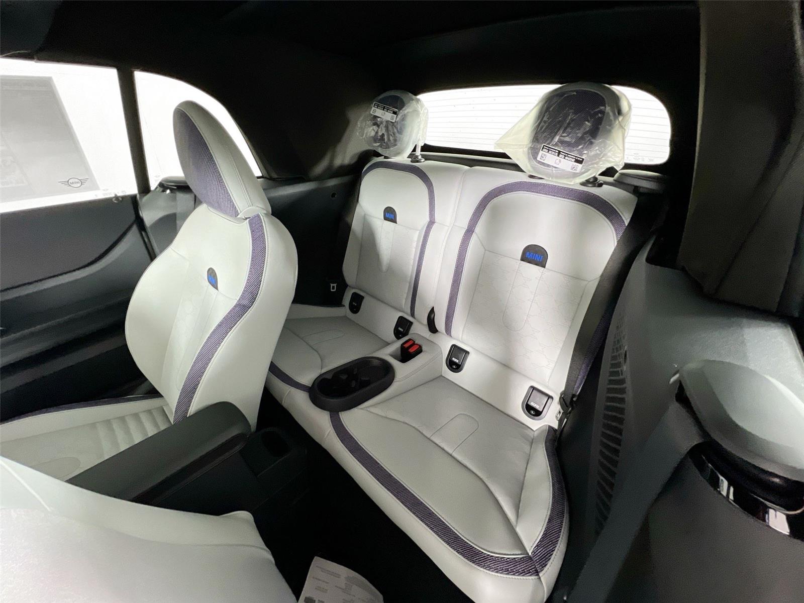 2026 MINI Convertible Base - Photo 20