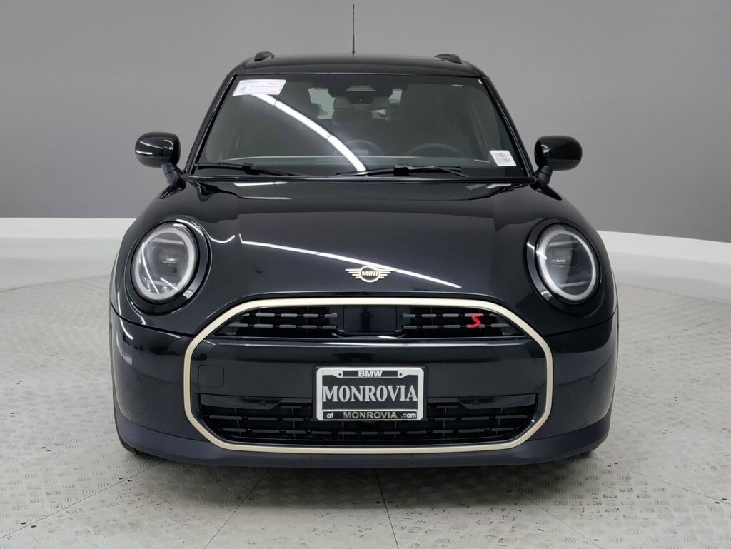 New 2026 MINI 4 Door Signature Plus Hatchback