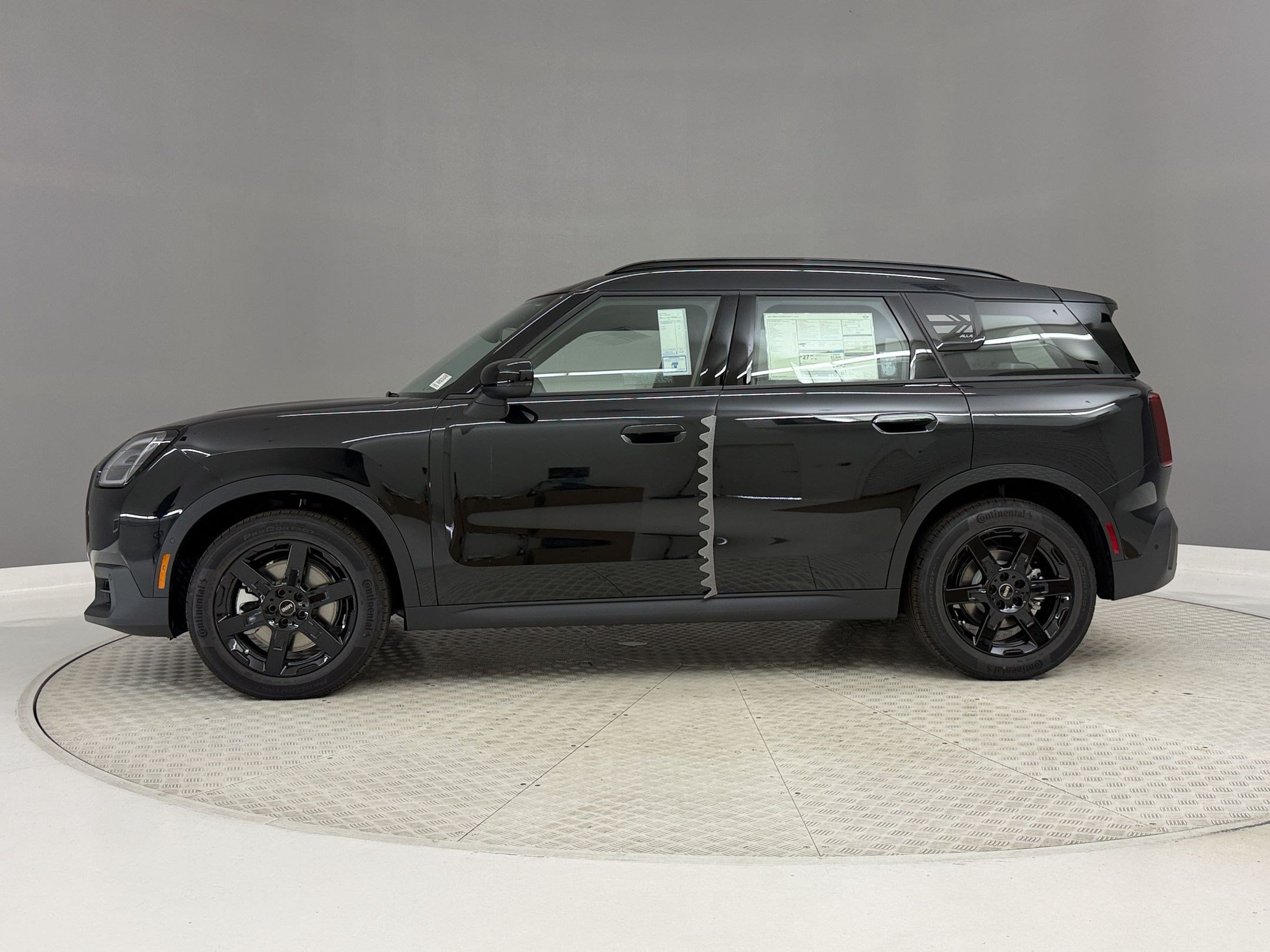 New 2027 MINI Countryman Signature Plus SUV