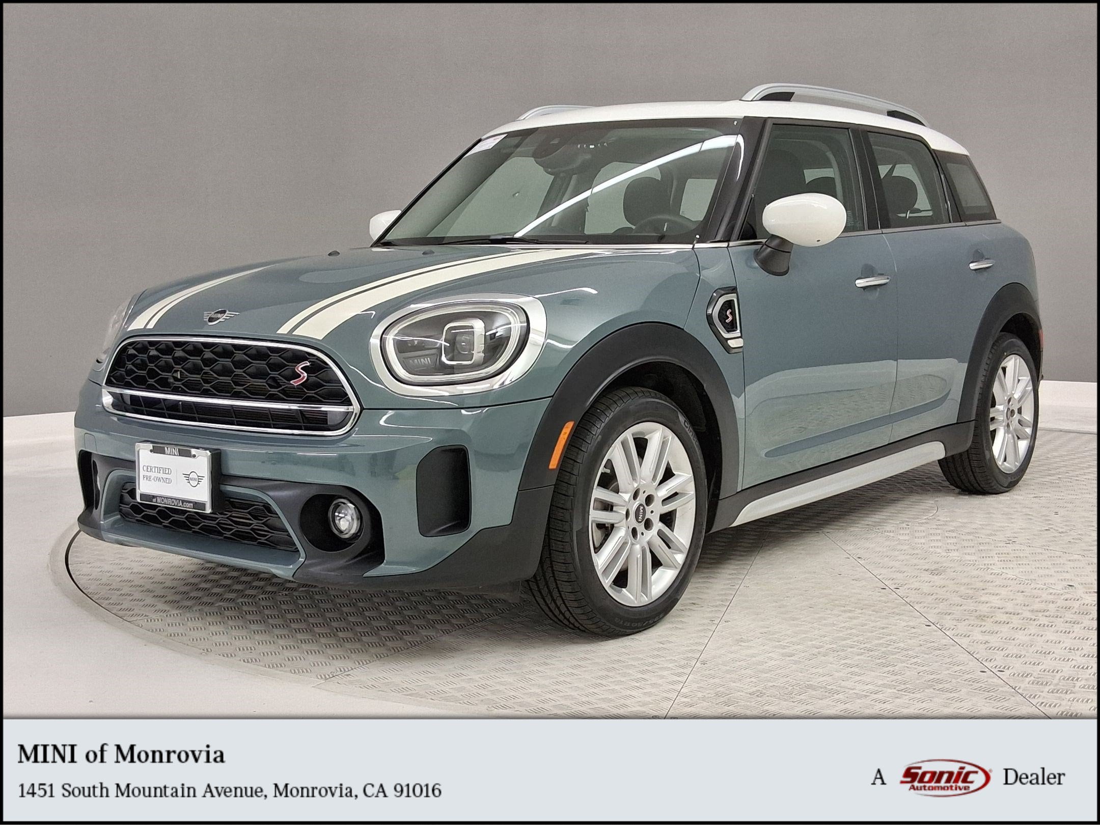 2024 MINI Countryman Cooper S's photo