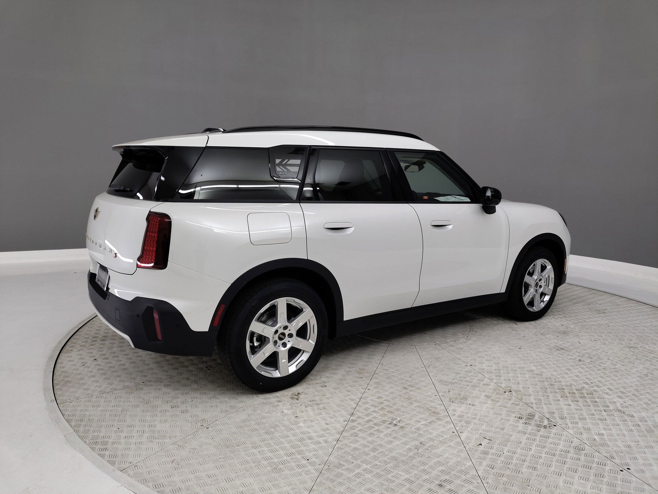 2025 MINI Countryman S photo 5
