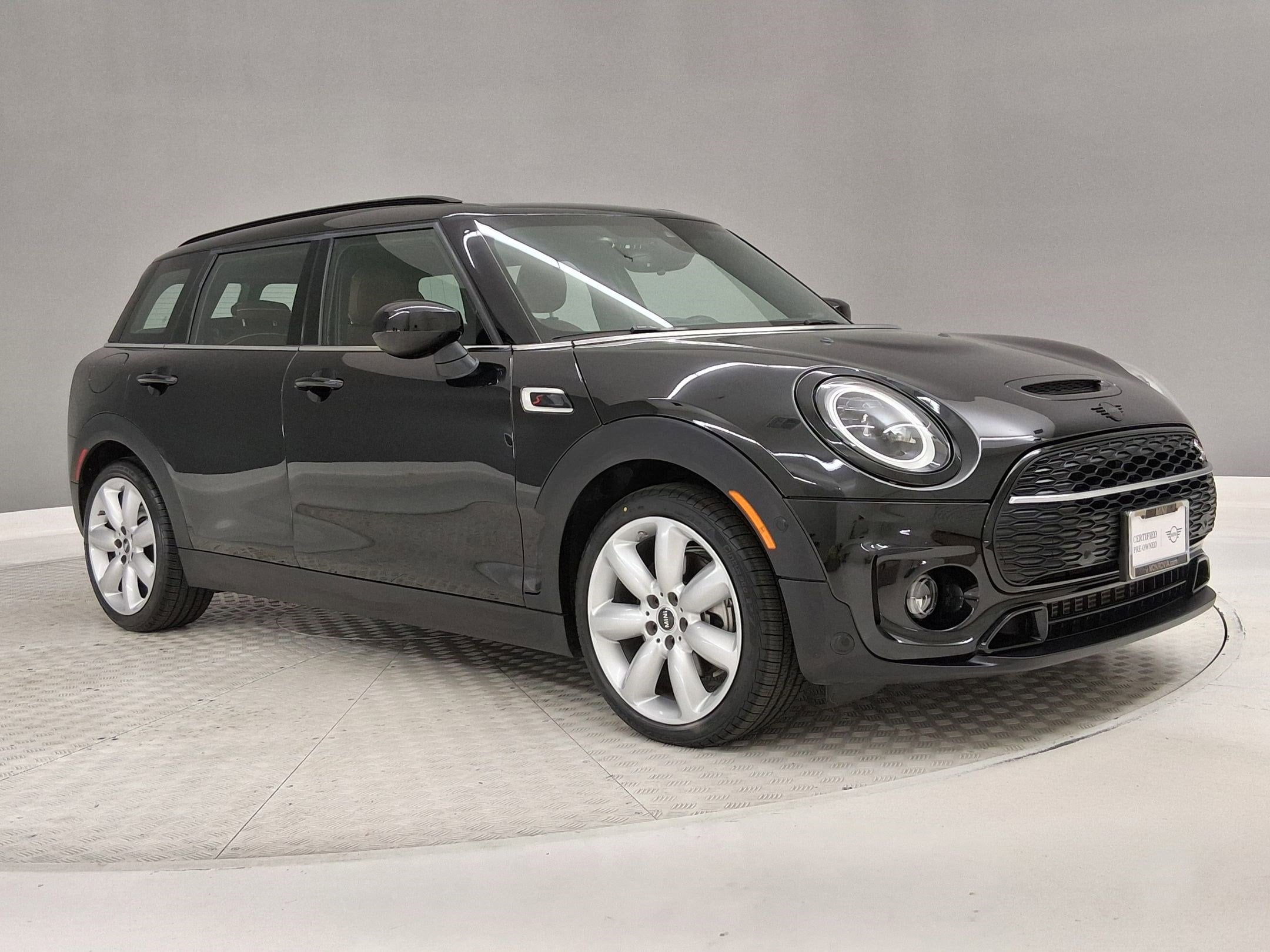 2024 MINI Clubman Cooper S photo 4