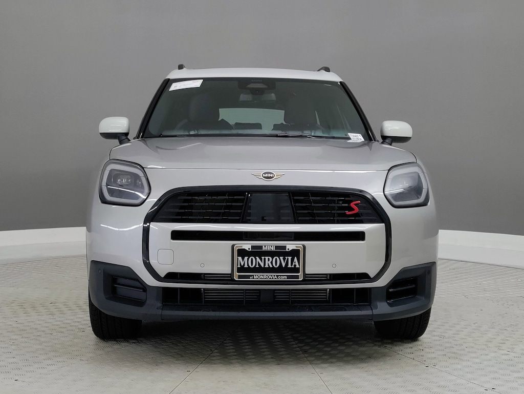 New 2026 MINI Countryman Signature Plus SUV