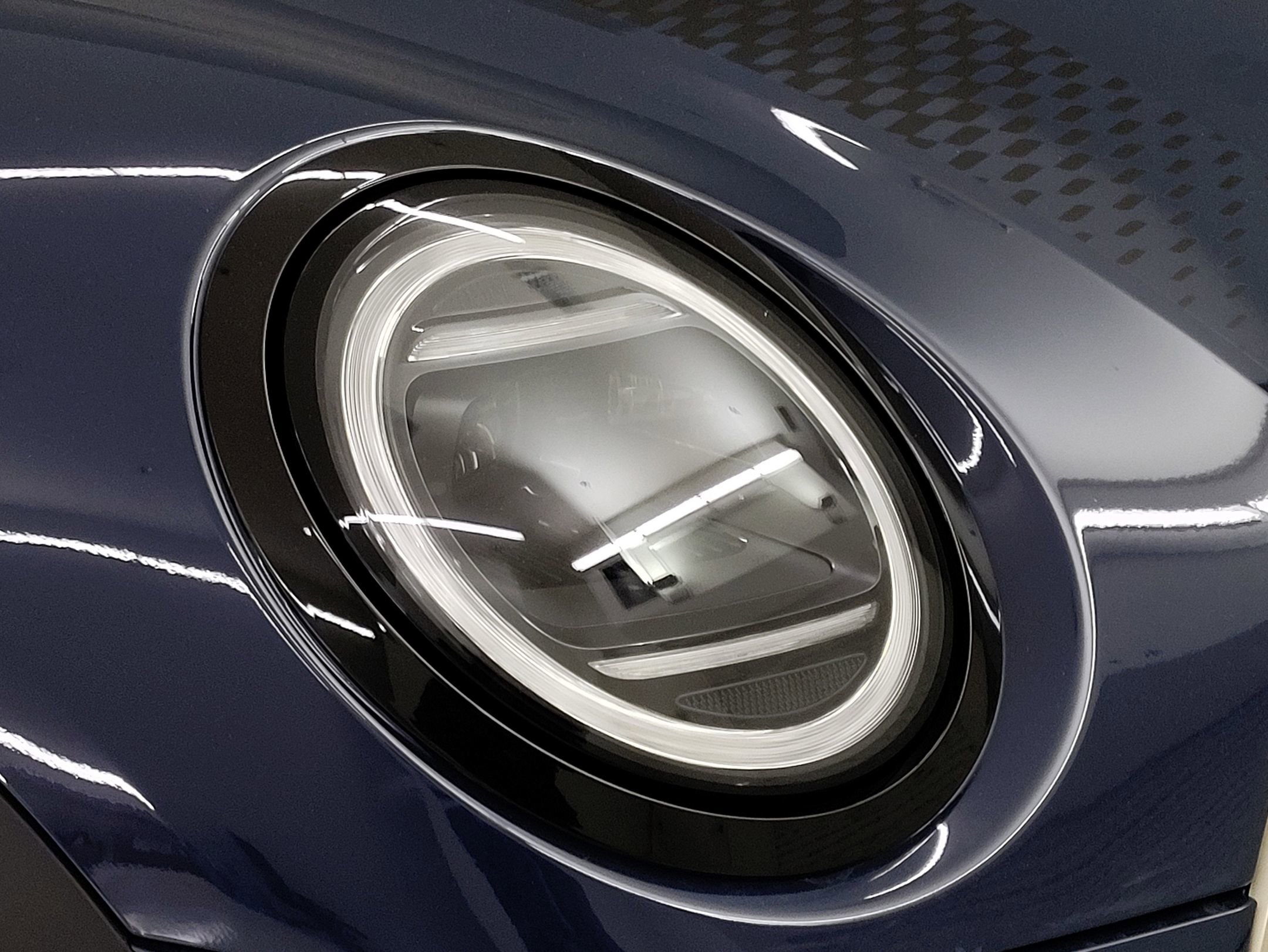 2026 Mini Cooper S 2 Door Iconic photo 3