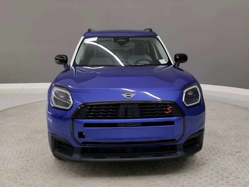 New 2025 MINI Countryman Iconic SUV