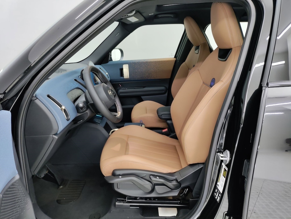 New 2026 MINI Countryman Signature Plus SUV