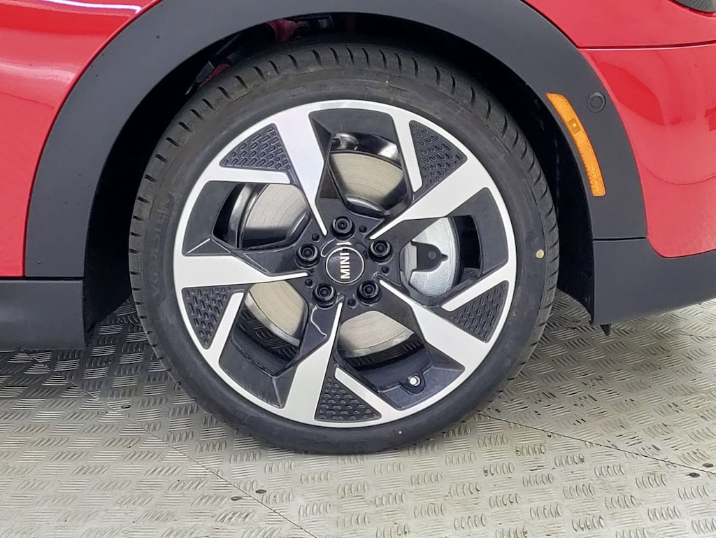 New 2026 MINI 2 Door Signature Plus Hatchback