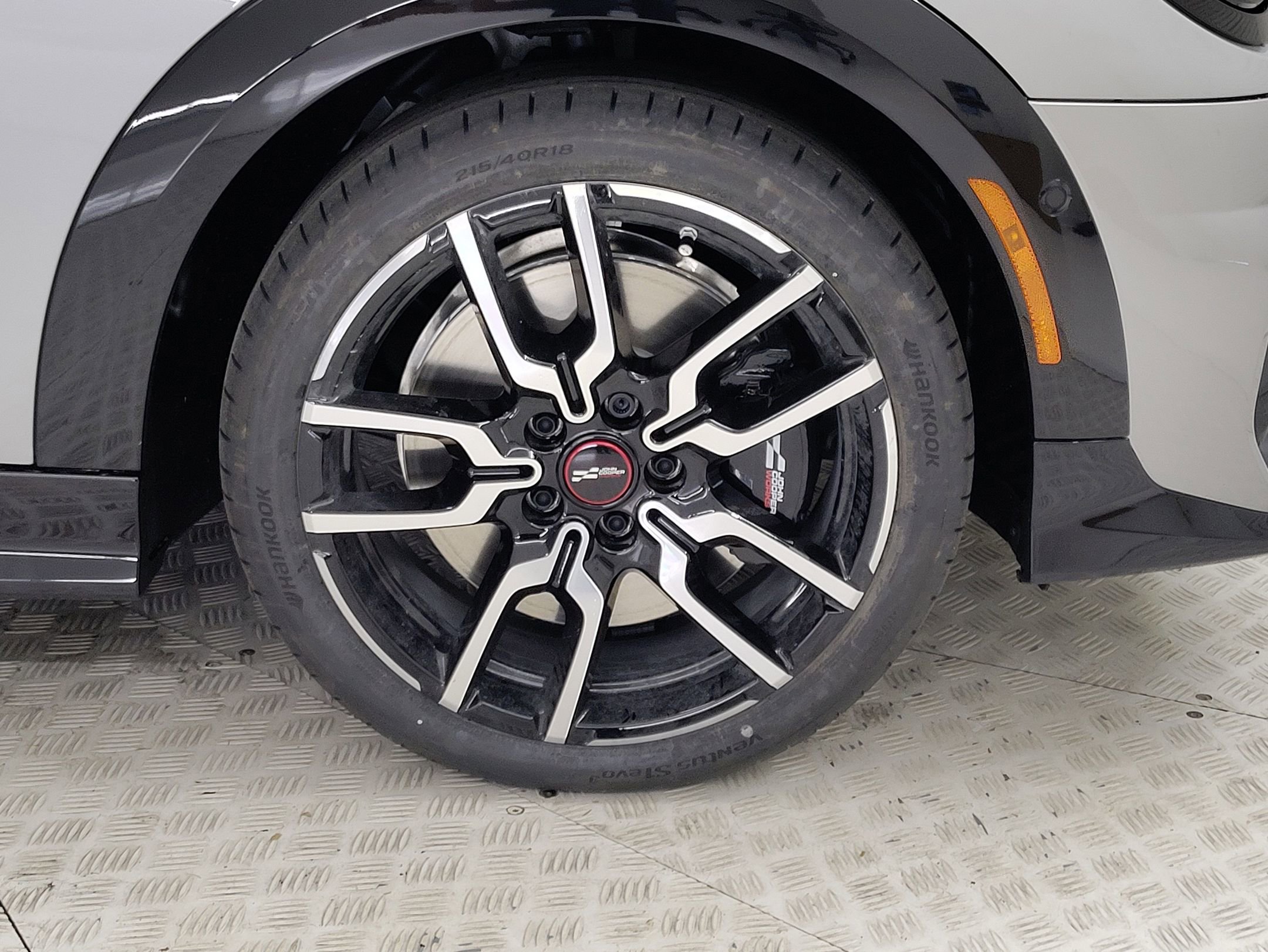 2026 Mini Cooper S Iconic photo 2