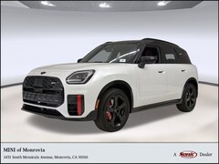 2026 MINI Countryman Iconic SUV