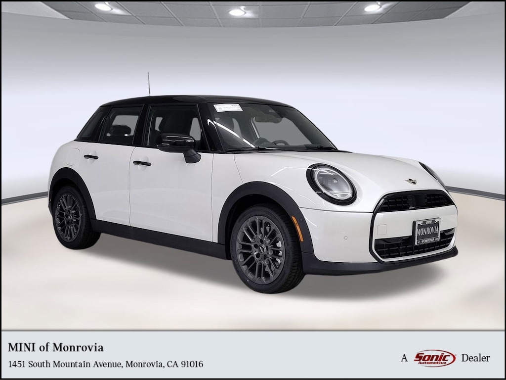 New 2026 MINI 4 Door Signature Plus Hatchback