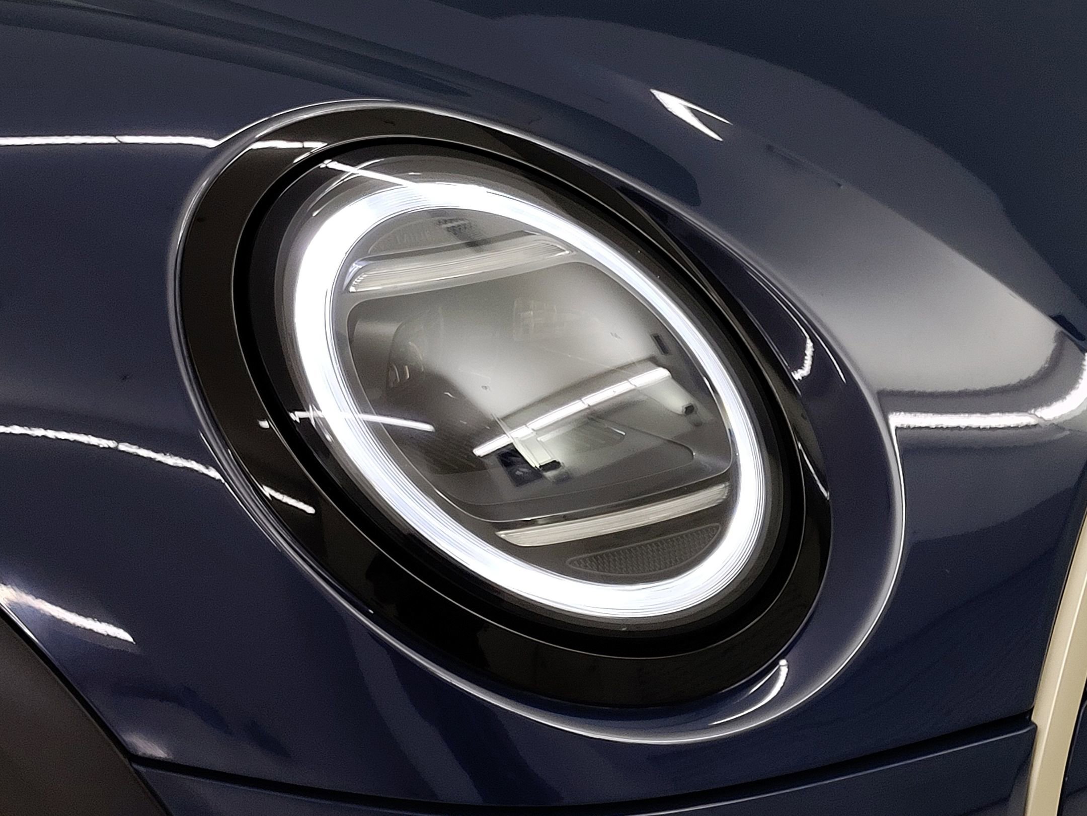 2025 Mini Cooper 2 Door Hardtop S photo 3