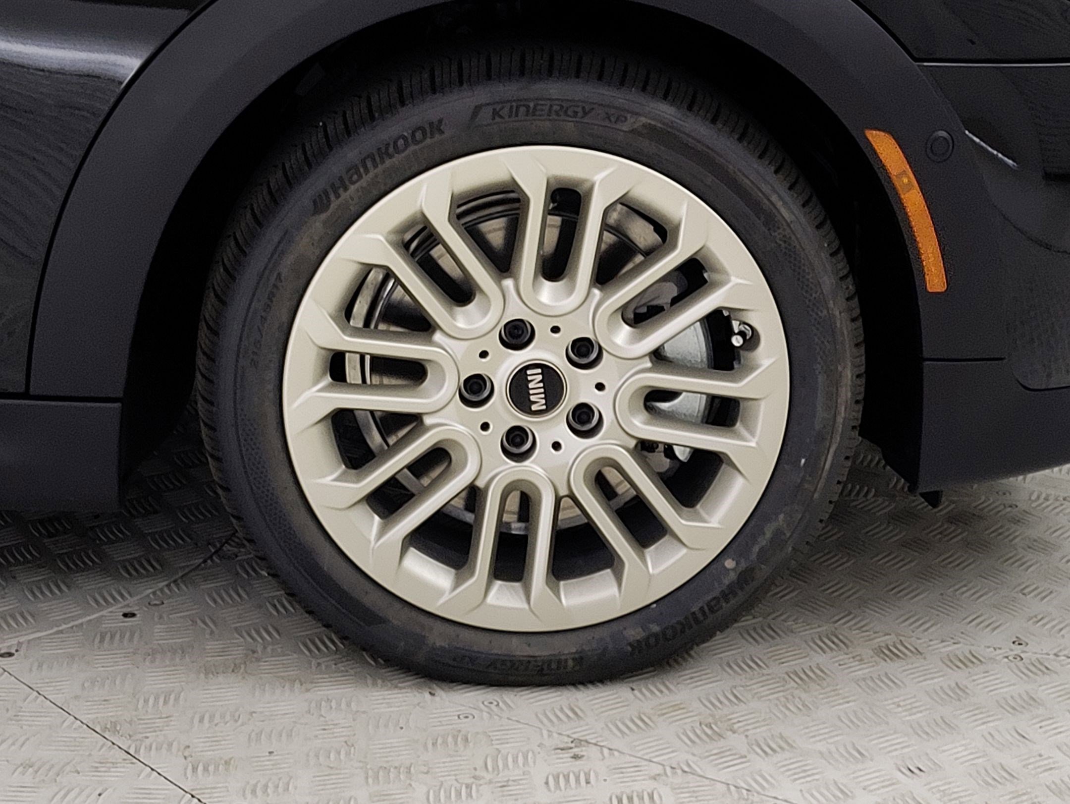 2026 Mini Cooper Hardtop S photo 4