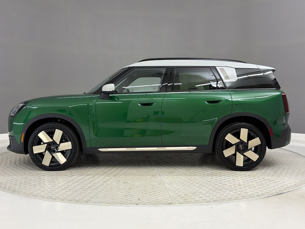 New 2027 MINI Countryman Iconic SUV