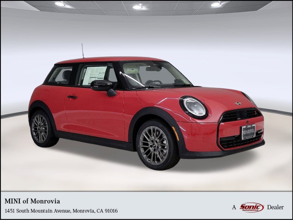 New 2025 MINI Hardtop 2 Door Iconic Hatchback
